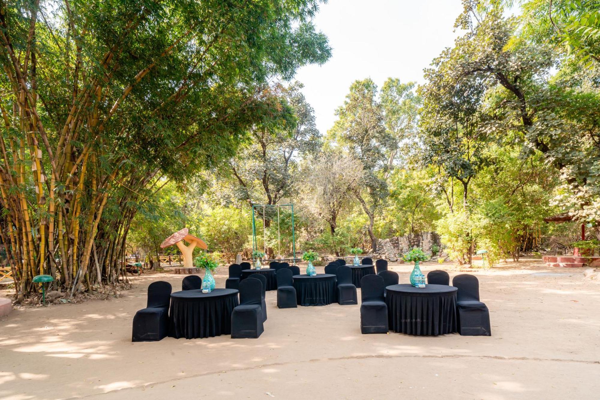 Treebo Premium Mowgli'S Den, Pench Hotel Khawasa Bagian luar foto