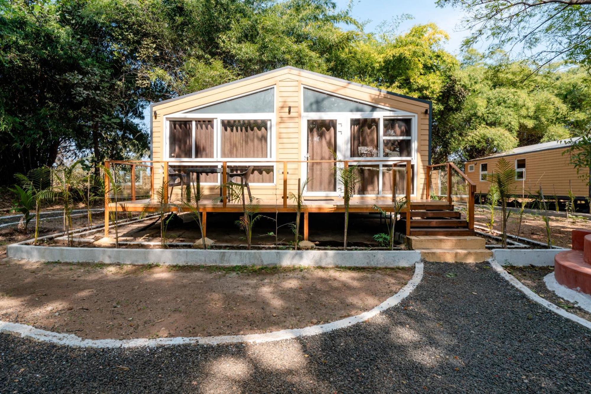 Treebo Premium Mowgli'S Den, Pench Hotel Khawasa Bagian luar foto
