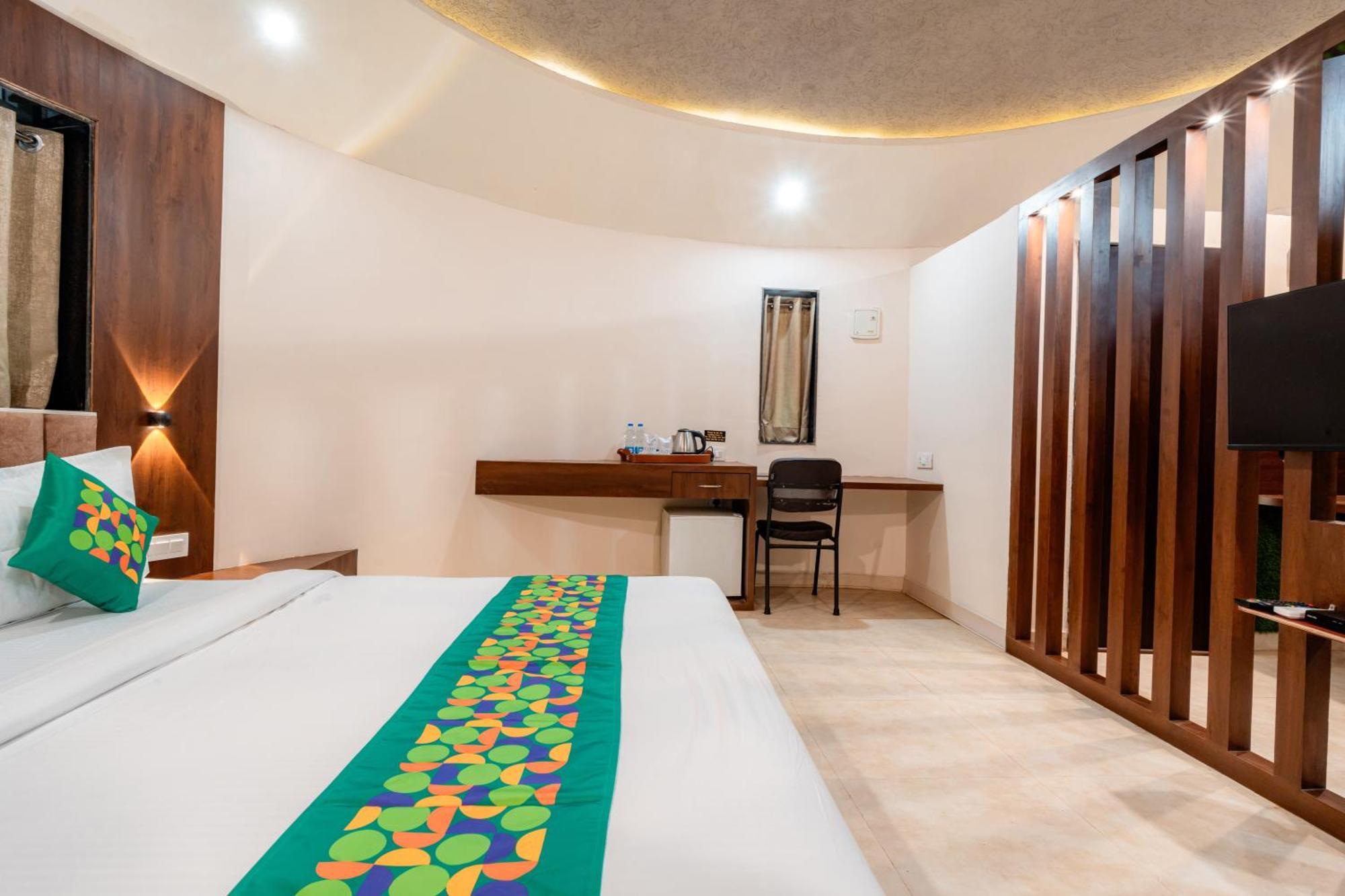 Treebo Premium Mowgli'S Den, Pench Hotel Khawasa Bagian luar foto