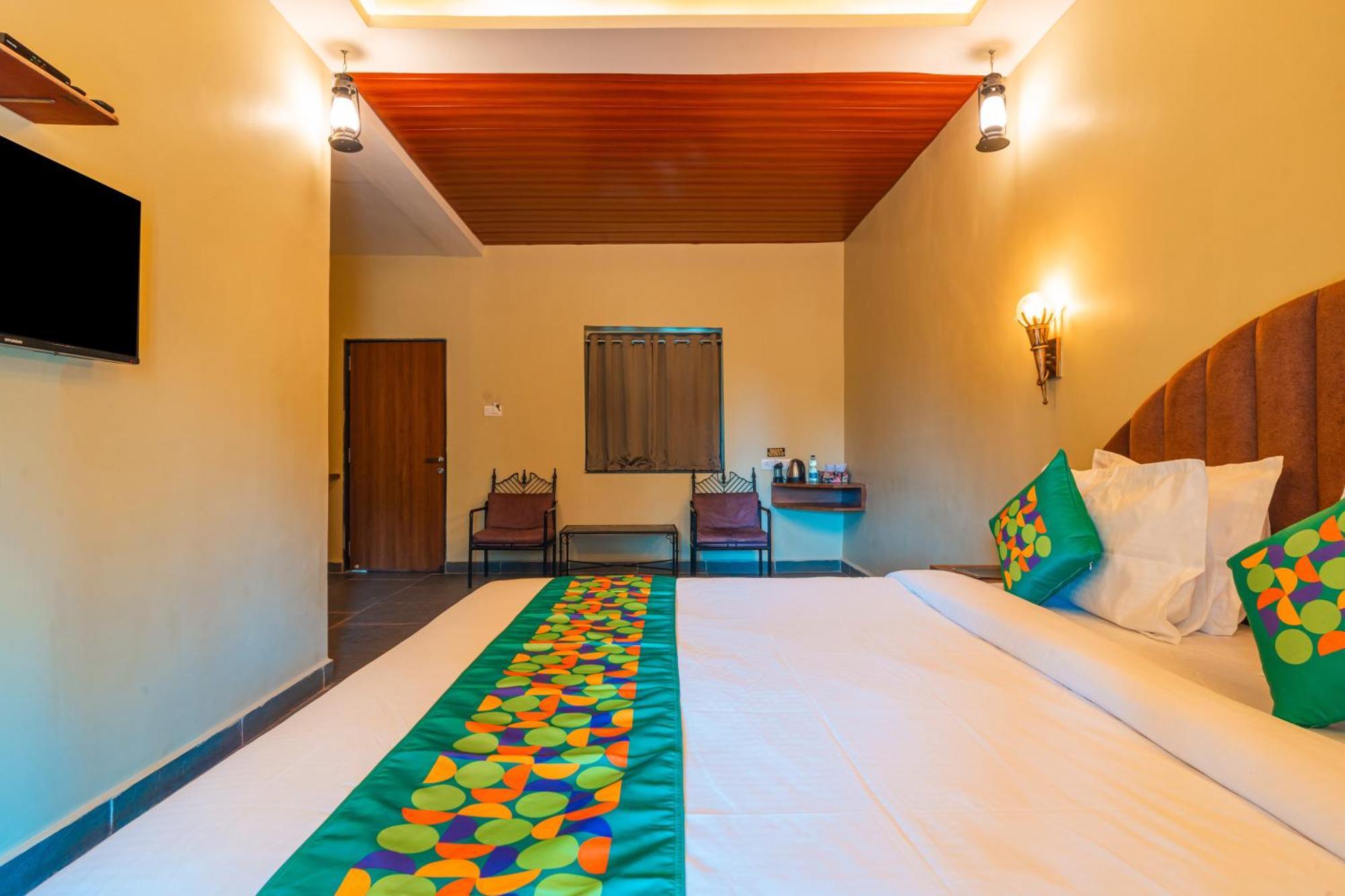 Treebo Premium Mowgli'S Den, Pench Hotel Khawasa Bagian luar foto