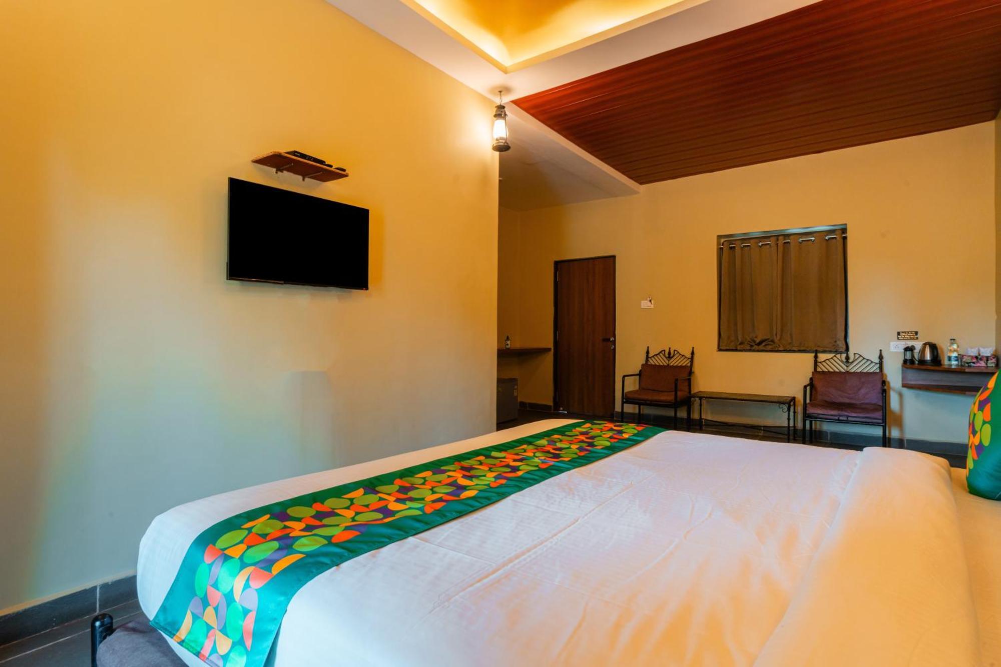 Treebo Premium Mowgli'S Den, Pench Hotel Khawasa Bagian luar foto